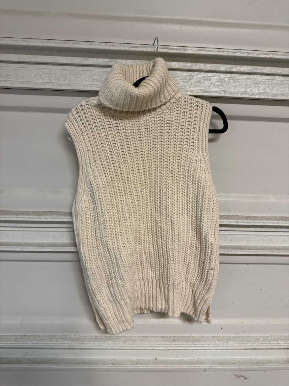 H&M Cream Sleeveless Turtleneck Knit Vest